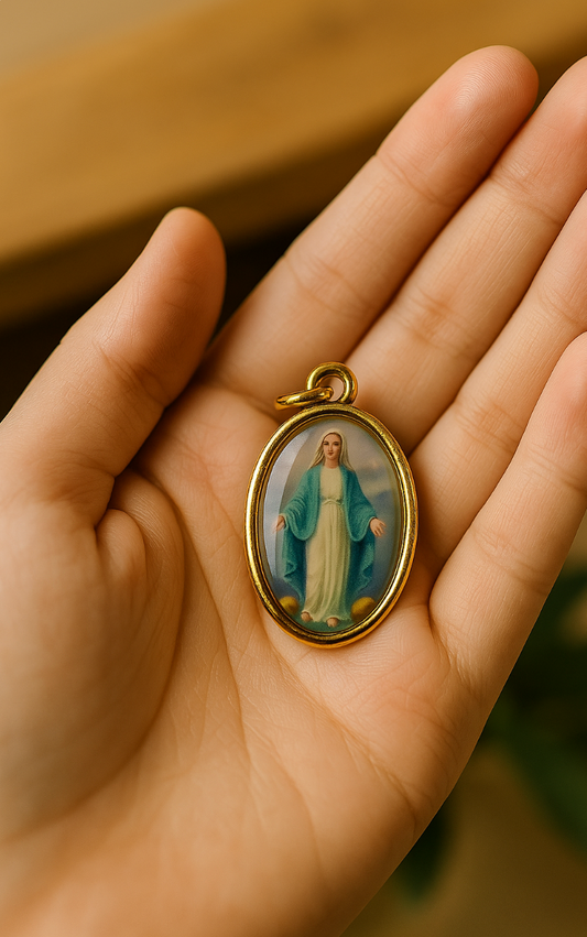 Devotional Religious Medal - Miraculous - Our Lady of Grace (gilt)